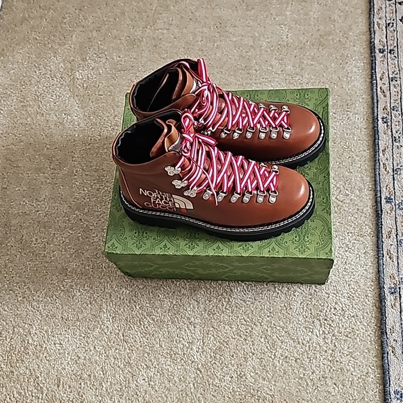 Hiking Boots l! New Size 38, 8 - Picture 2 of 10